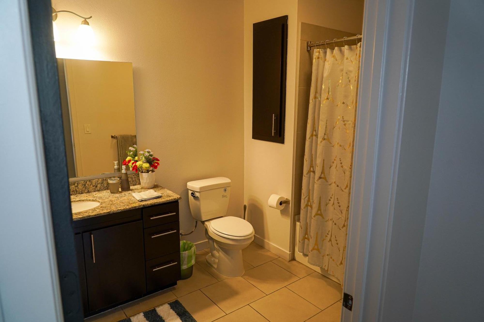 Lux 2 Bedroom In Woodland Hills Los Ángeles Exterior foto