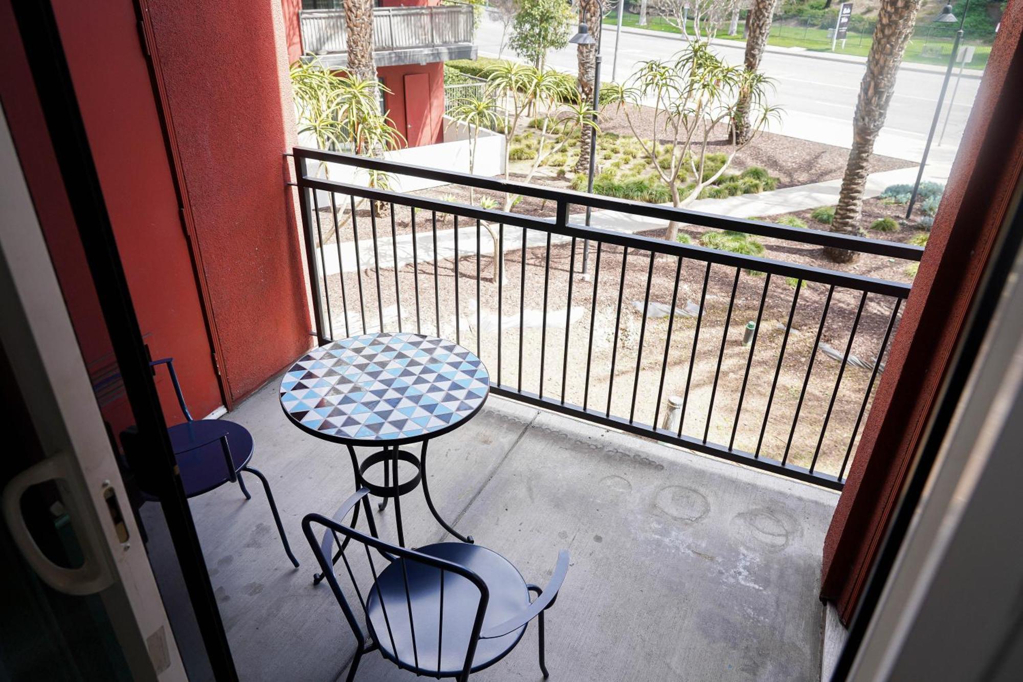 Lux 2 Bedroom In Woodland Hills Los Ángeles Exterior foto